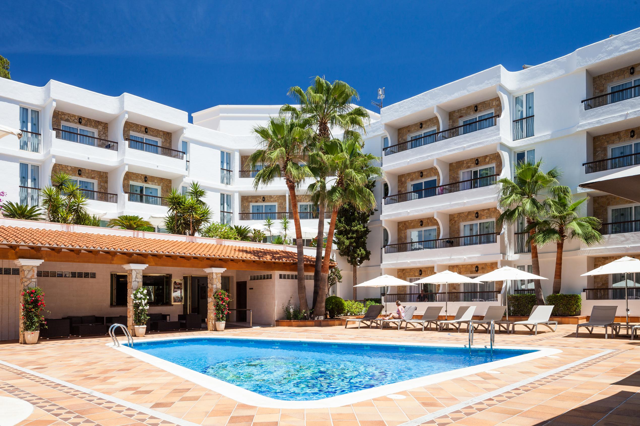 Suite Hotel S'Argamassa Palace Santa Eularia des Riu Esterno foto