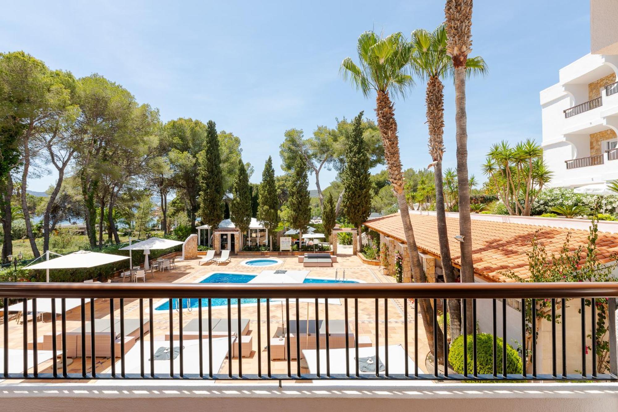 Suite Hotel S'Argamassa Palace Santa Eularia des Riu Esterno foto