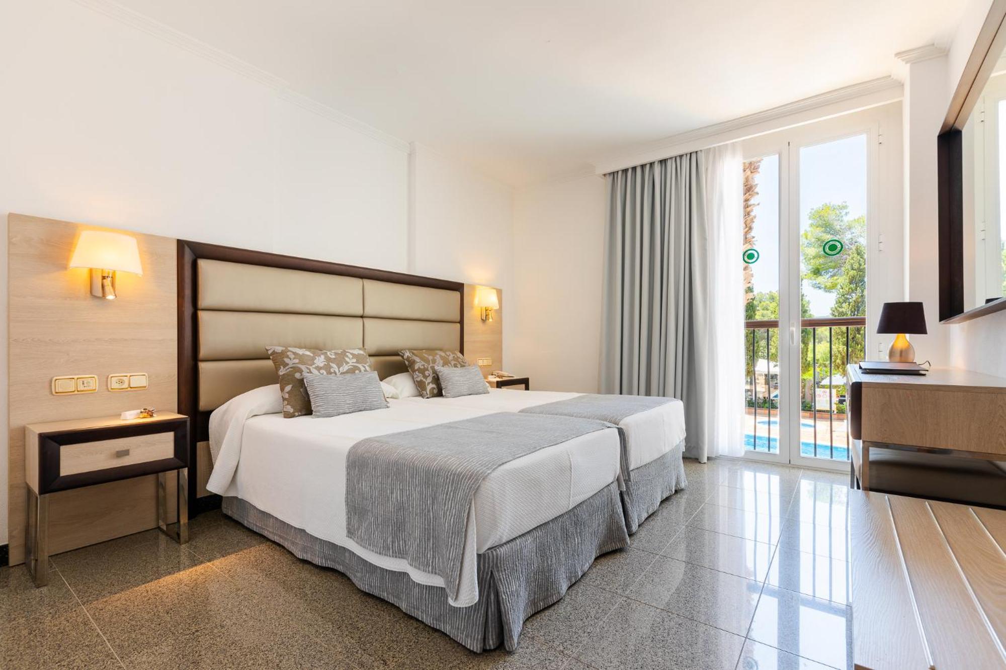 Suite Hotel S'Argamassa Palace Santa Eularia des Riu Esterno foto